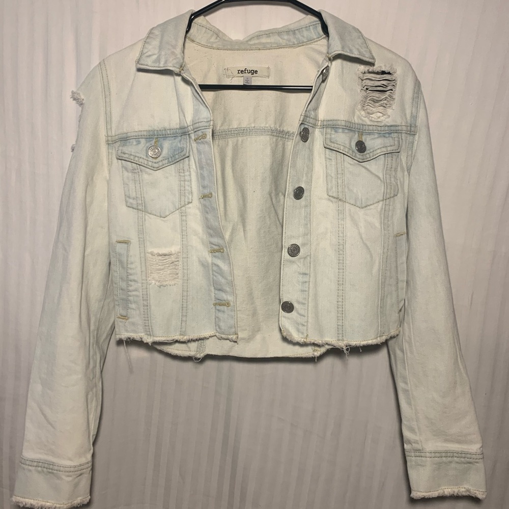 Light Wash Cropped Jean Jacket